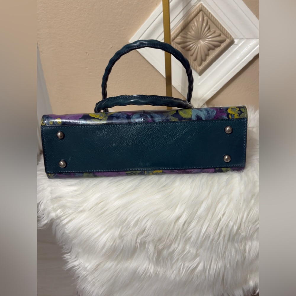 Patricia Nash Purple and Blue Floral Bag - Picture 10 of 16